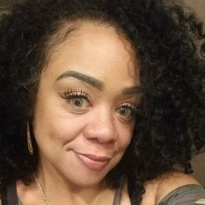 Meet your Posher, Suzie